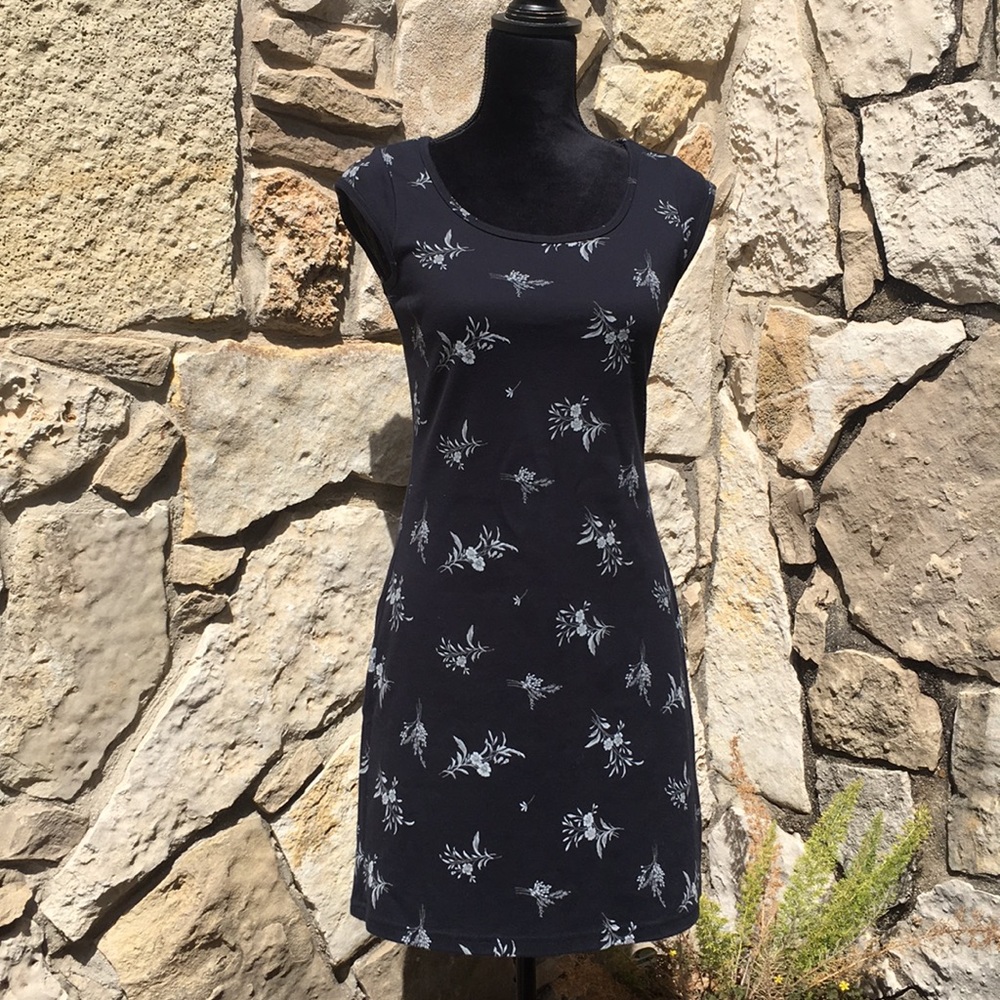 Jones Wear Sport Floral/Foliage Print Dress